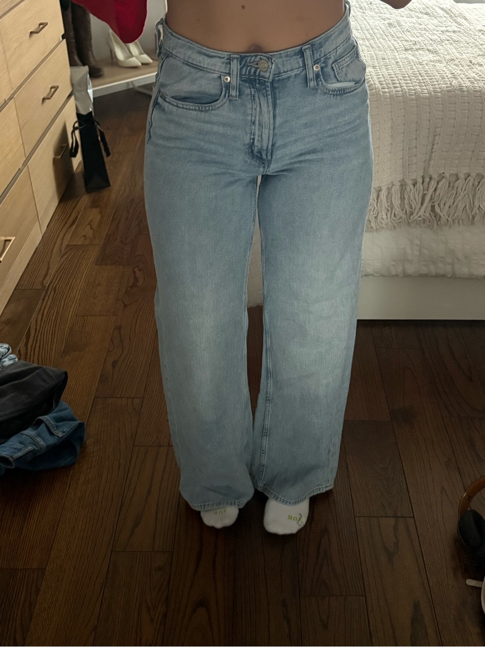 GAP Light Blue Wide-Leg Jeans short